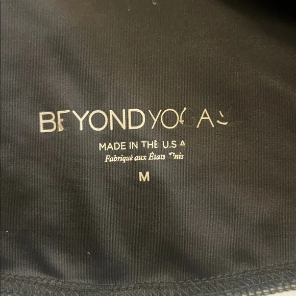 Beyond Yoga Navy Purple Pink Gradient Leggings - Picture 4 of 4